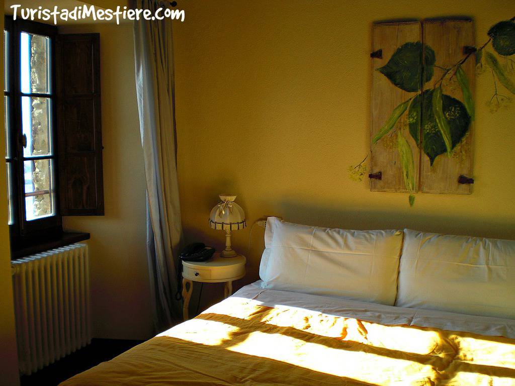 Camera Relais Borgo Casale ad Albareto Dove-dormire-Albareto-camera