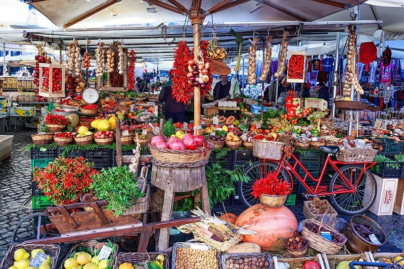 bancarelle campo de fiori roma