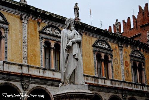 Piazza-dei-Signori-Verona