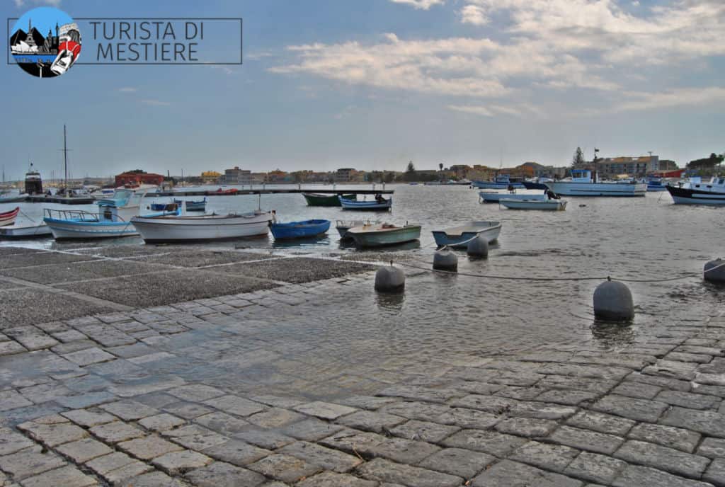 La Balata con la caratteristica pavimentazione di lastricati di pietra calcarea di forma rettangolare.