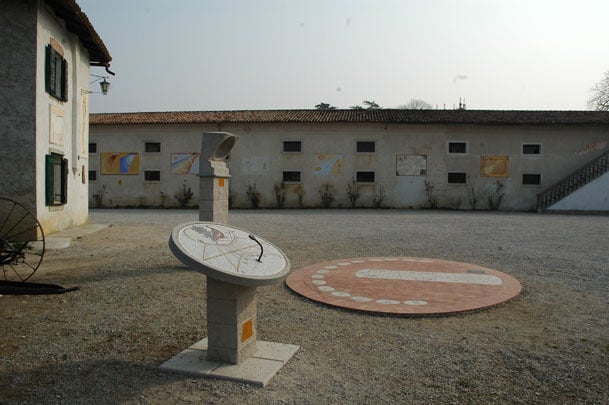 Aiello del Friuli - cortile Museo