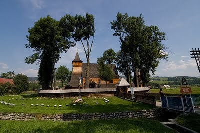 chiesa-di-legno-debno