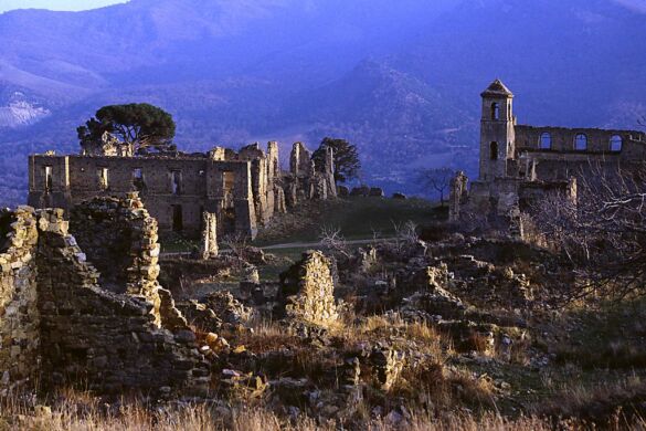 Ruderi di Campomaggiore Vecchio