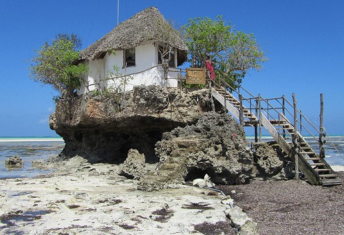 The Rock Restaurant nello Zanzibar
