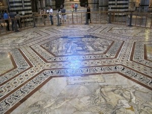 il pavimento del Duomo di Siena