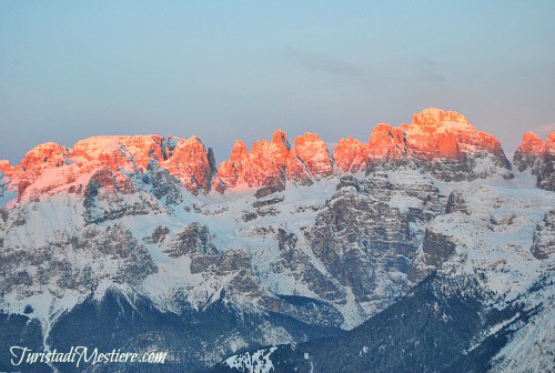 Alba sulla Paganella