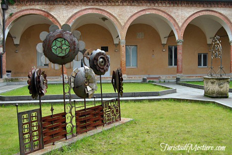 chiostro san francesco siena