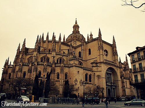 Catedral di Nuestra Señora de la Asunción y di San Frutos