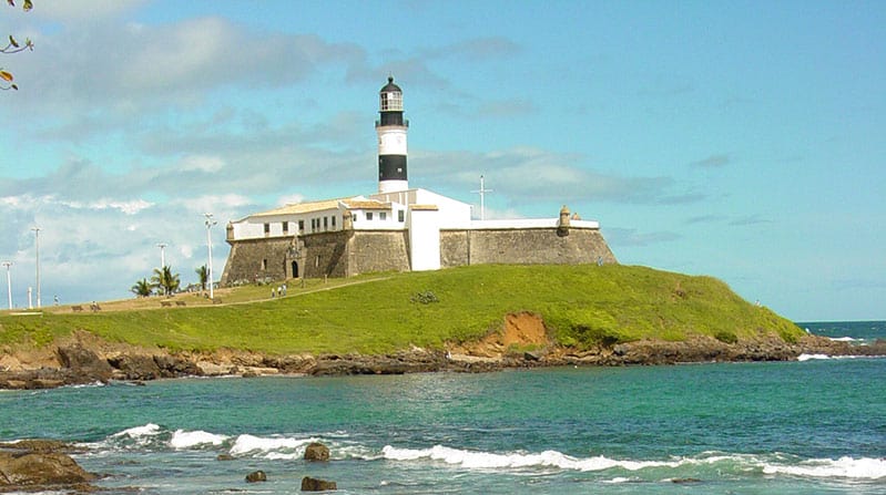 Lighthouse-Santo-Antonio-da-Barra-Bahia-Brasile