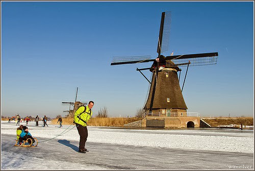 KINDERDIJK-OLANDA-MULINI-NEVE