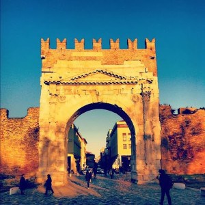 Arco di Augusto