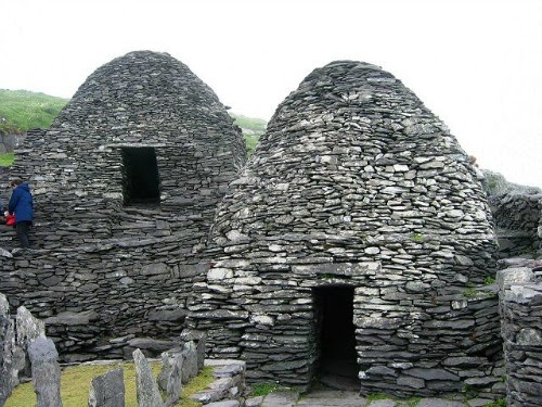 Skellig-Michael-ireland-cell
