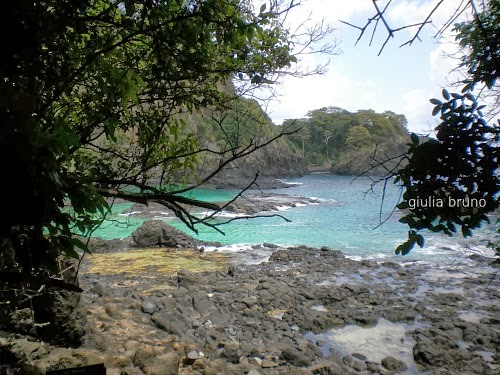 Fernando de Noronha, Baia dos Porcos, Brasil Fernando-de-Noronha-Baia-dos-Porcos-Brasil
