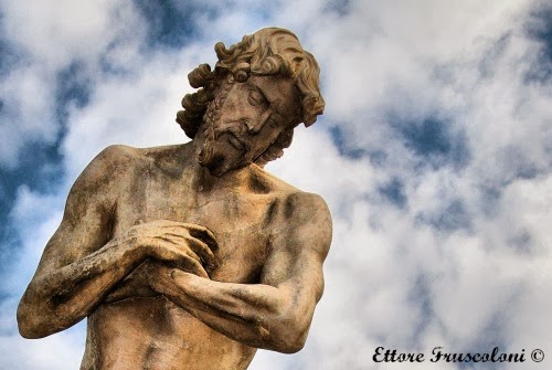Ponte Milvio Statua Ges C B particolare