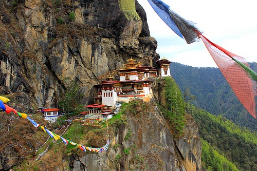 Bhutan: il monastero buddista è nella Tana della Tigre! | Turista Di Mestiere