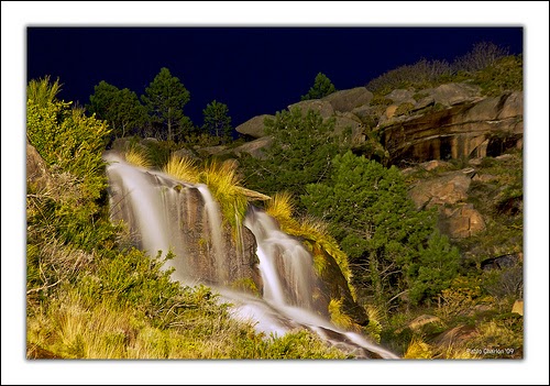 Cascata di Ezaro by night, Galizia, Spagna Cascata di Ezaro by night, Galizia, Spagna