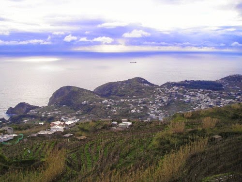 Panza-Ischia-panorama-Monte-Epomeo Panza-Ischia-panorama-Monte-Epomeo