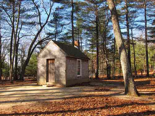 Walden+Pond,+Henry+David+Thoreau+house,+Massachusetts
