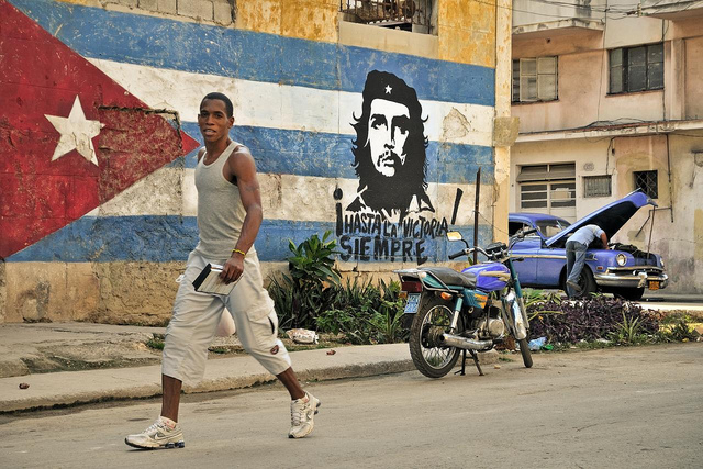 Che Cuba Hasta la Vittoria siempre