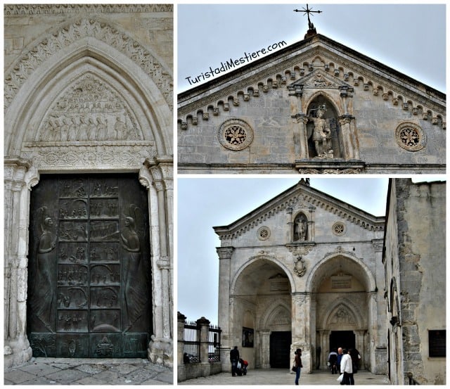 Foto Di Santuario Di San Michele Arcangelo Santuario di San Michele Arcangelo: pellegrini nella grotta
