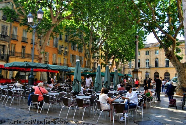 Place Hotel de Ville