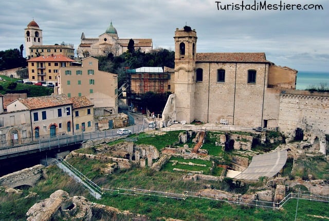 Dal Parco del Cardeto, panorama sull'Anfiteatro e sul Duomo