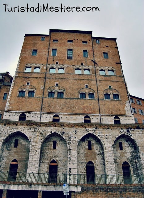 Palazzo degli Anziani con il nuovo ascensore