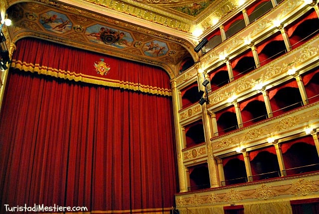 Interno del Teatro