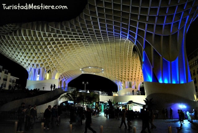 Las Setas by night