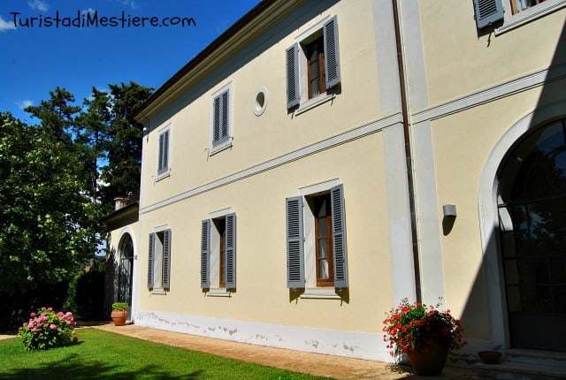 Villa