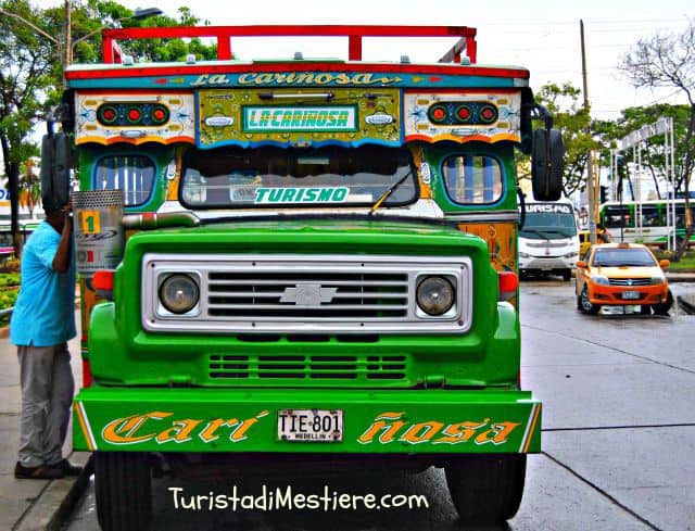 Tour in chiva, Cartagena