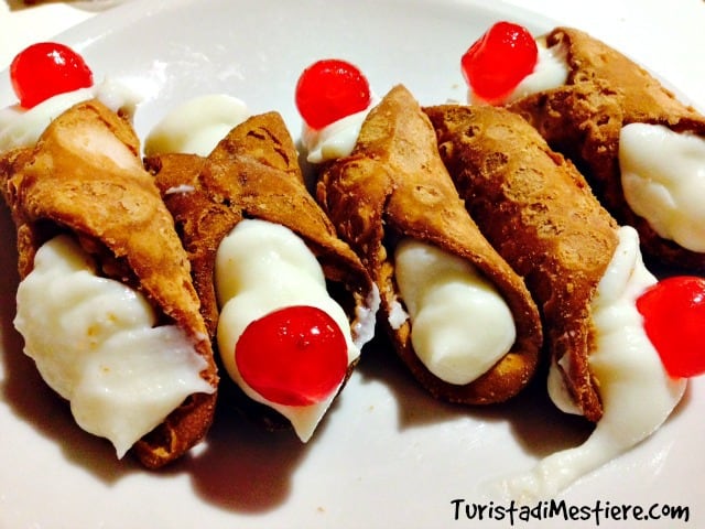 Ristorante-Siciliah-Cannoli-siciliani