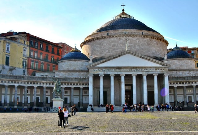 Basilica-San-Francesco-Paola-Napoli