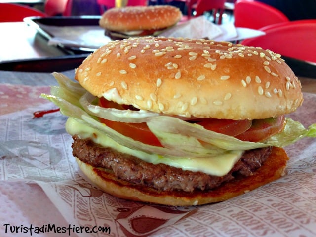 El-corral-hamburger-colombia