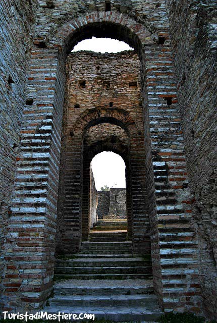 Primo livello della villa