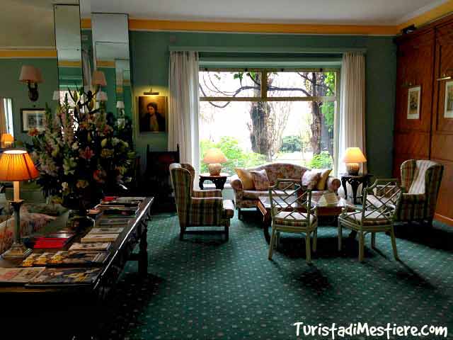 Victoria-Hotel-Torino-sala-lettura
