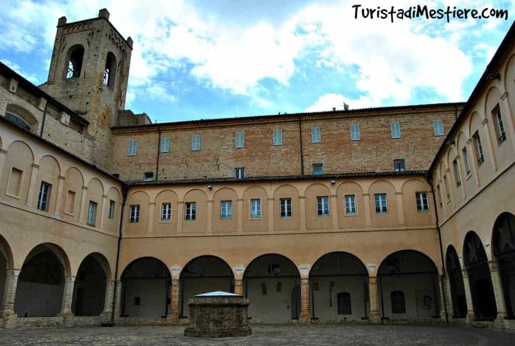 Recanati-torre-passero