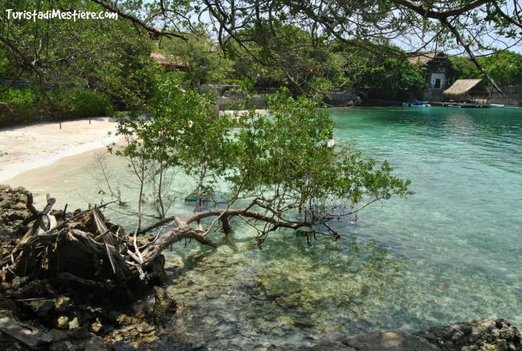 Islas Rosario Colombia sea