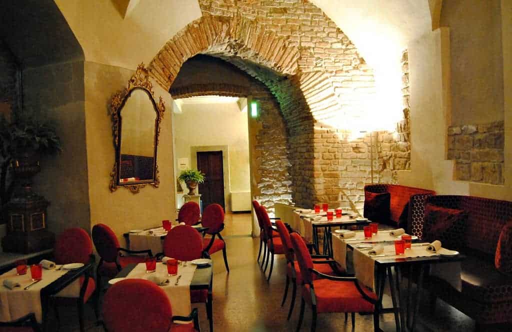 Osteria-Pagliazza-Inferno-Dan-Brown