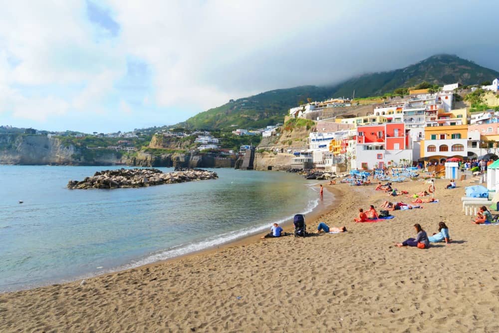 Spiagge-Ischia-Monte-Santangelo