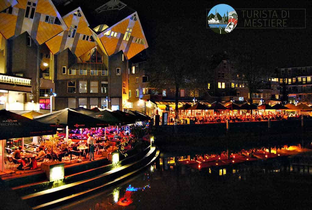 Case-Cubiche-Rotterdam-by-night