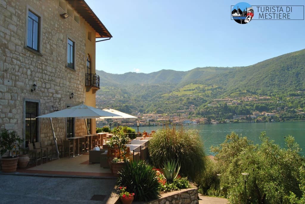 Dove-dormire-Lago-Iseo-Castello-Oldofredi-giardino