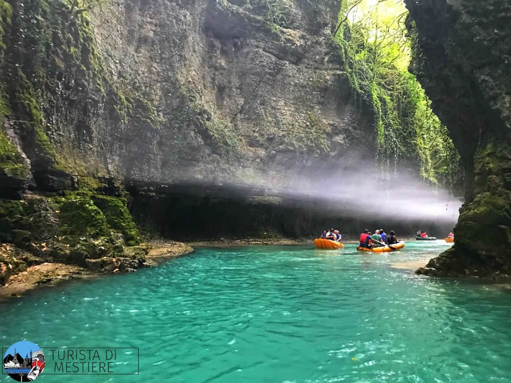 come-organizzare-viaggio-georgia-Martvili-canyon