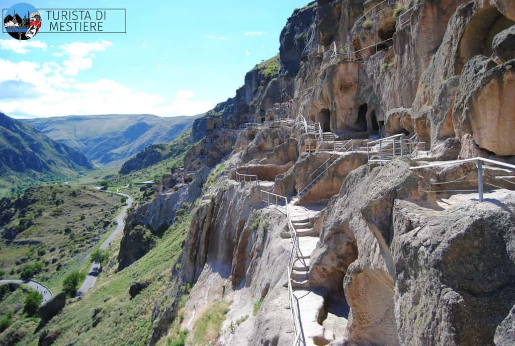come-organizzare-viaggio-georgia-Vardzia
