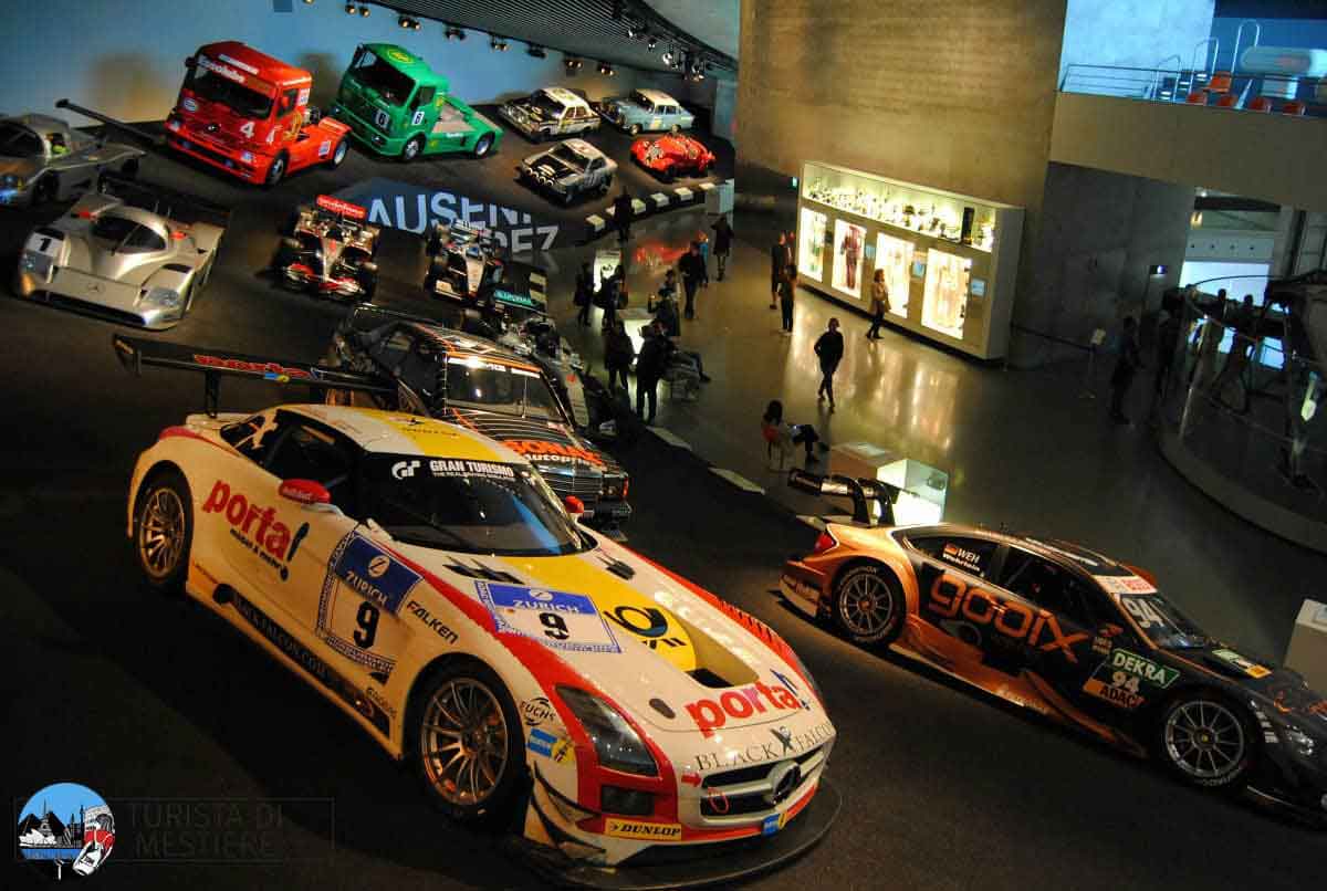 Mercedes-Benz-museum-race-car