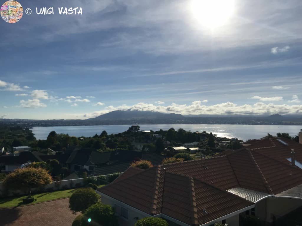 Viaggio-Nuova-Zelanda-15-giorni-Lago-Taupo