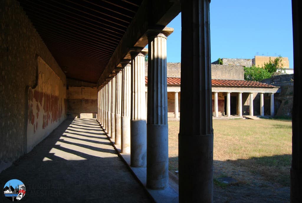 Viridarium sul fronte della villa di Oplontis