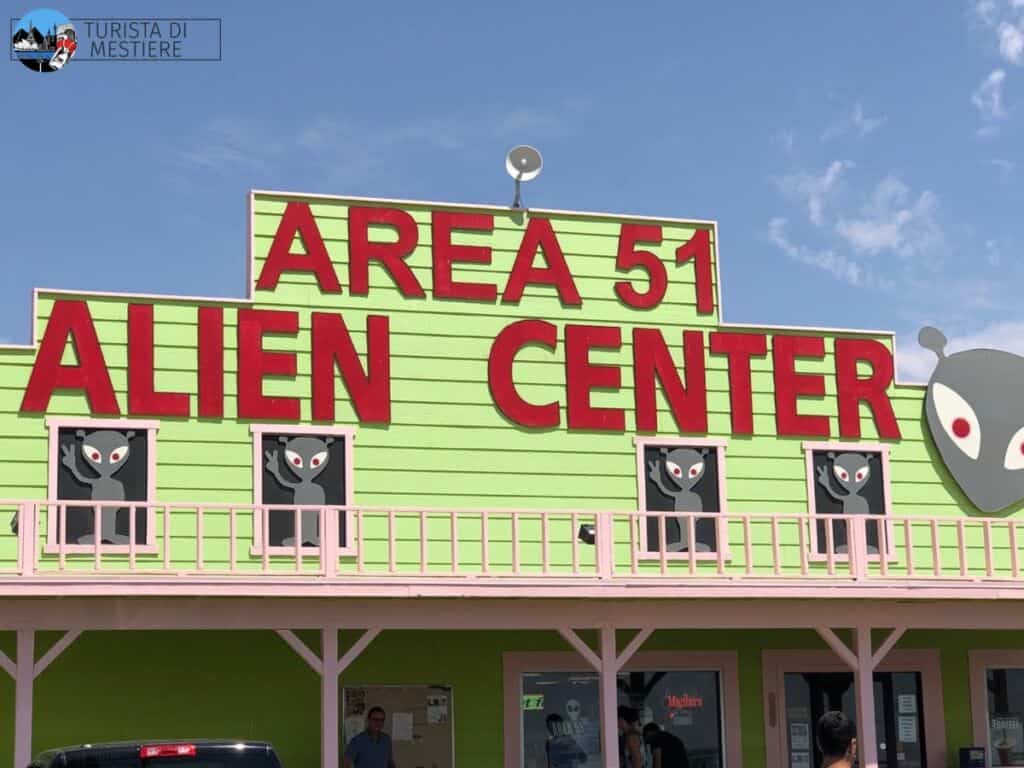 area-51-alien-center