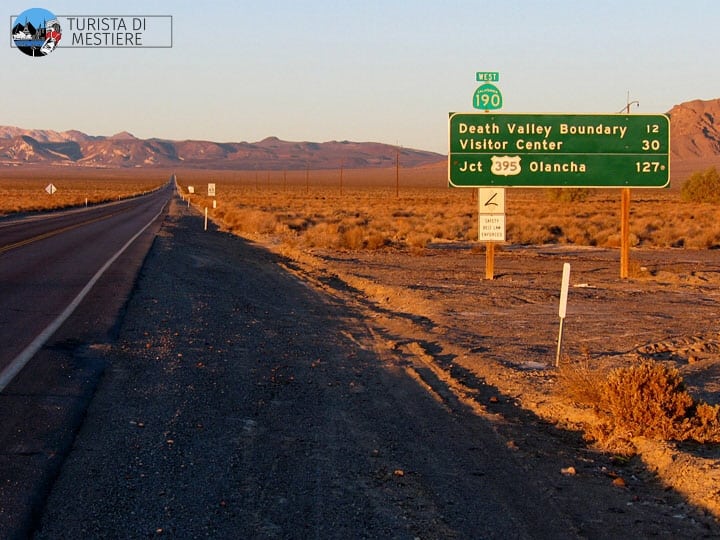 death-valley-visitor-center