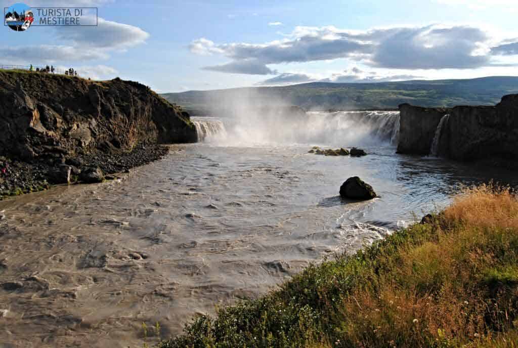 islanda-10-giorni-agosto-godafoss
